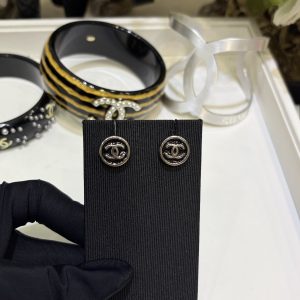 𝑪𝒉𝒂𝒏𝒆 * 26A New Model: Silver Color with Dual C Logo and Black Button Earrings.