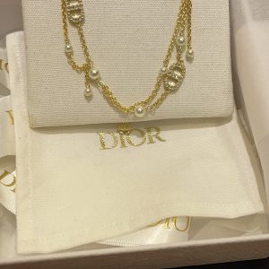 𝐃𝐢𝐨 * New Petit CD Pearl and Diamond-Studded CD Double-Layer Fringe Gold Necklace.