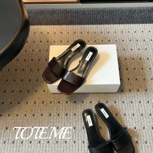 TOTEM*26ss Summer New Collection: Square-Toe Low-Heeled Slip-On Sandals
