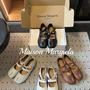 Maison Margiel*26ss Summer New Collection: Split Toe, Double Straps, Mary Jane Shoes.