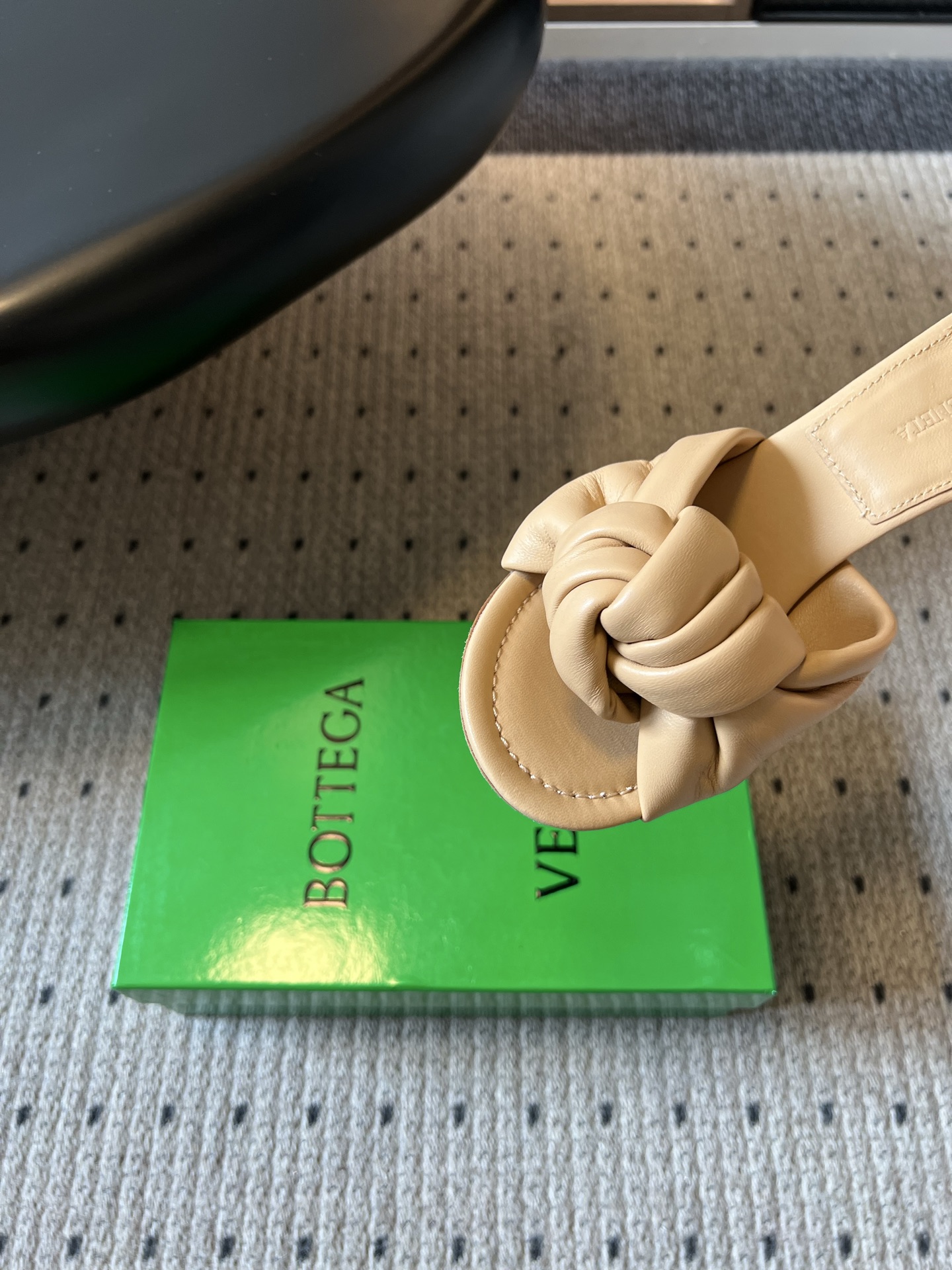 wsxc1783704003231_6 Bottega Venet*BV Summer New Collection: Knot-Tied One-Shoe High Heeled Sandals - 图片 23