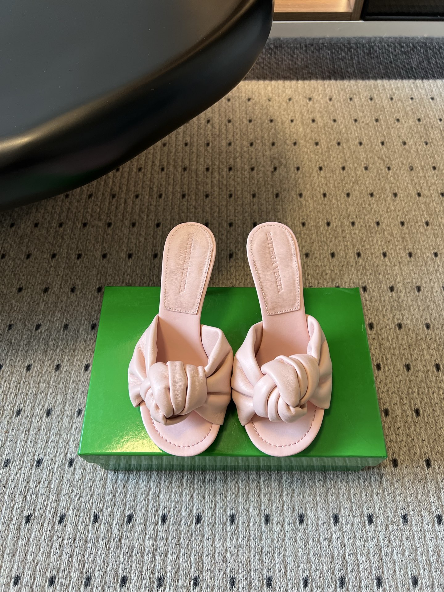 wsxc1783704008201_0 Bottega Venet*BV Summer New Collection: Knot-Tied One-Shoe High Heeled Sandals - 图片 56