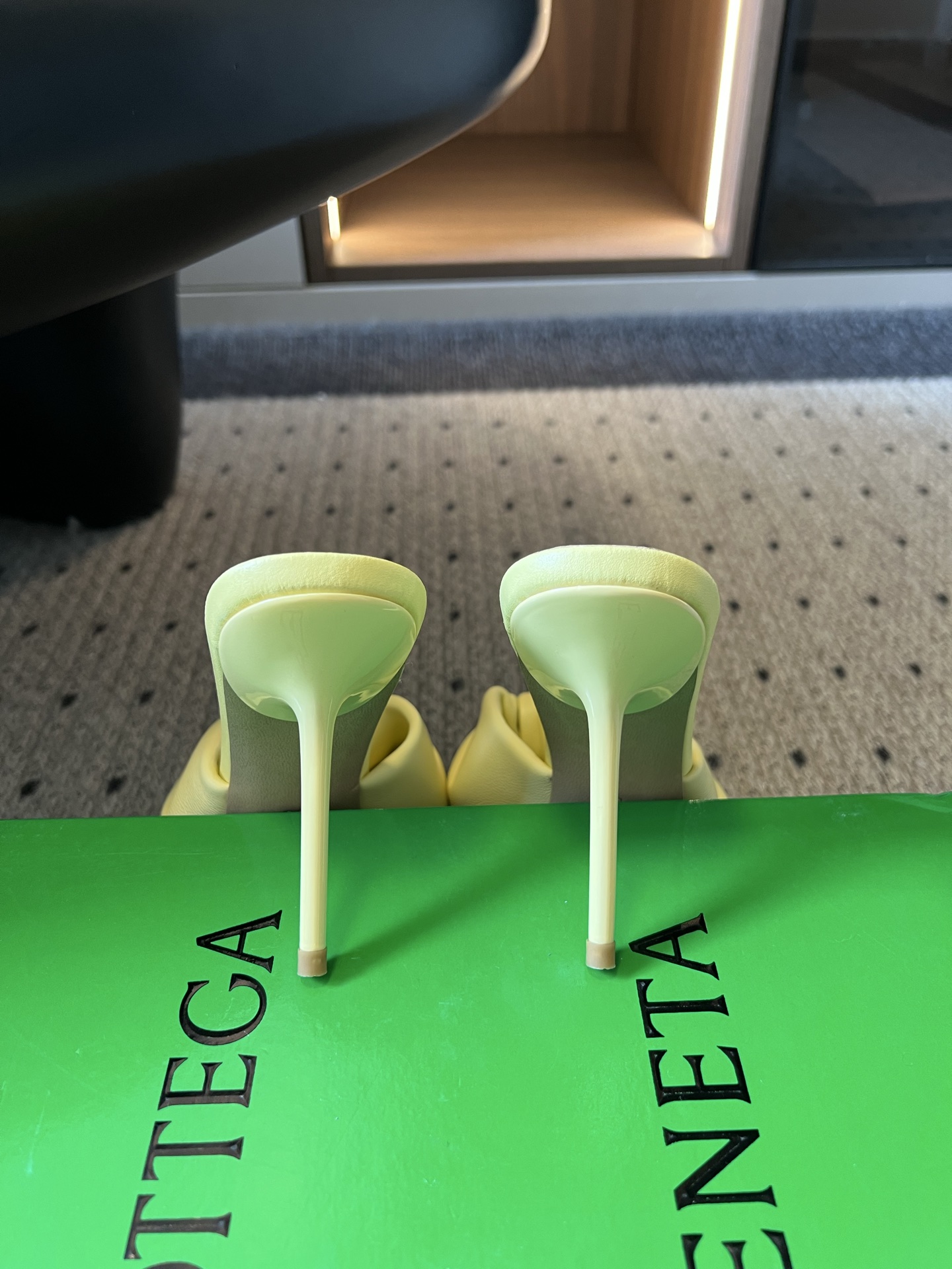 wsxc1783704010229_8 Bottega Venet*BV Summer New Collection: Knot-Tied One-Shoe High Heeled Sandals - 图片 75