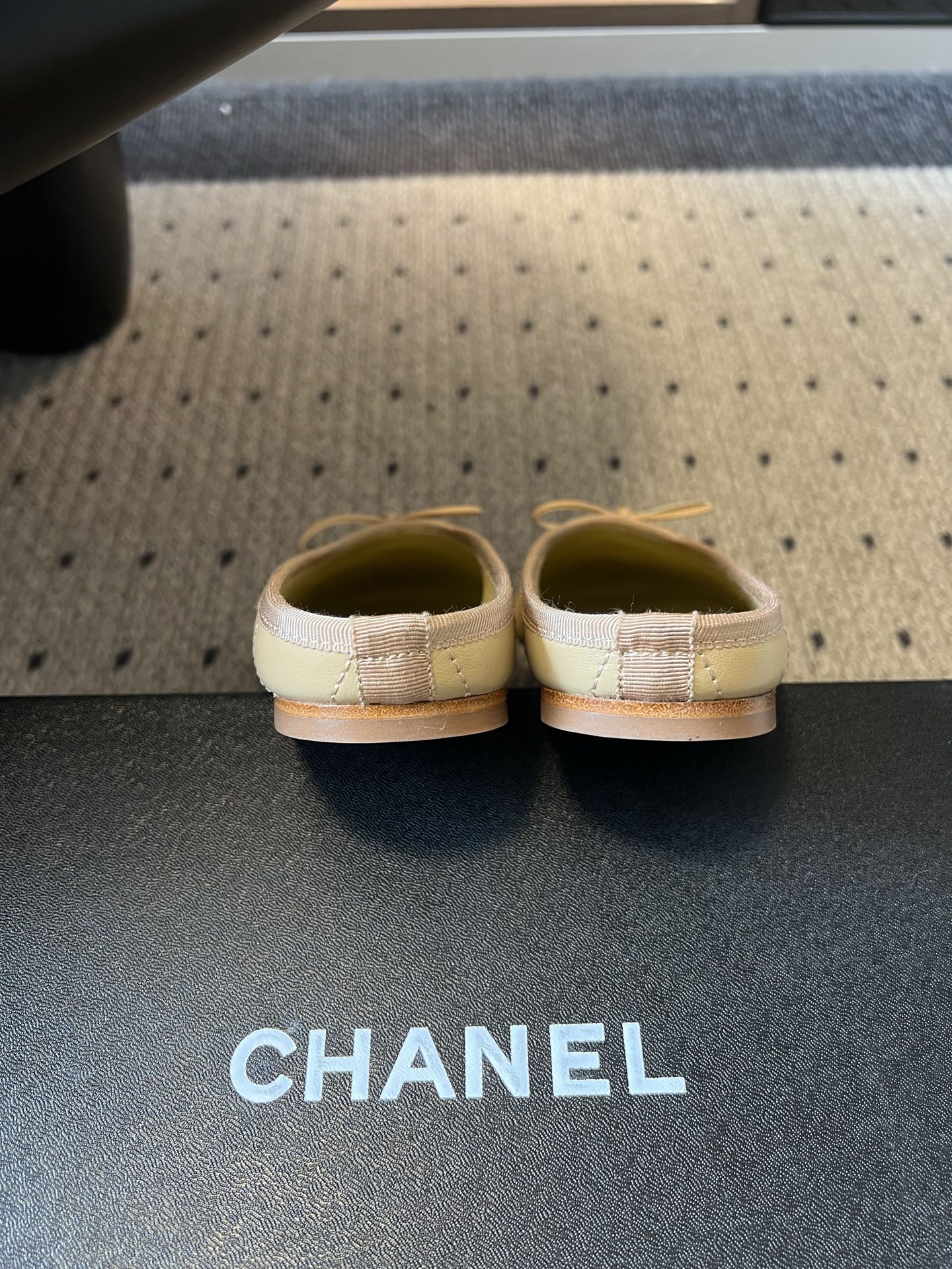 wsxc1783704497239_8 Chane*26ss Summer New Collection Double C-shaped Headband Slip-on Sandals - 图片 12