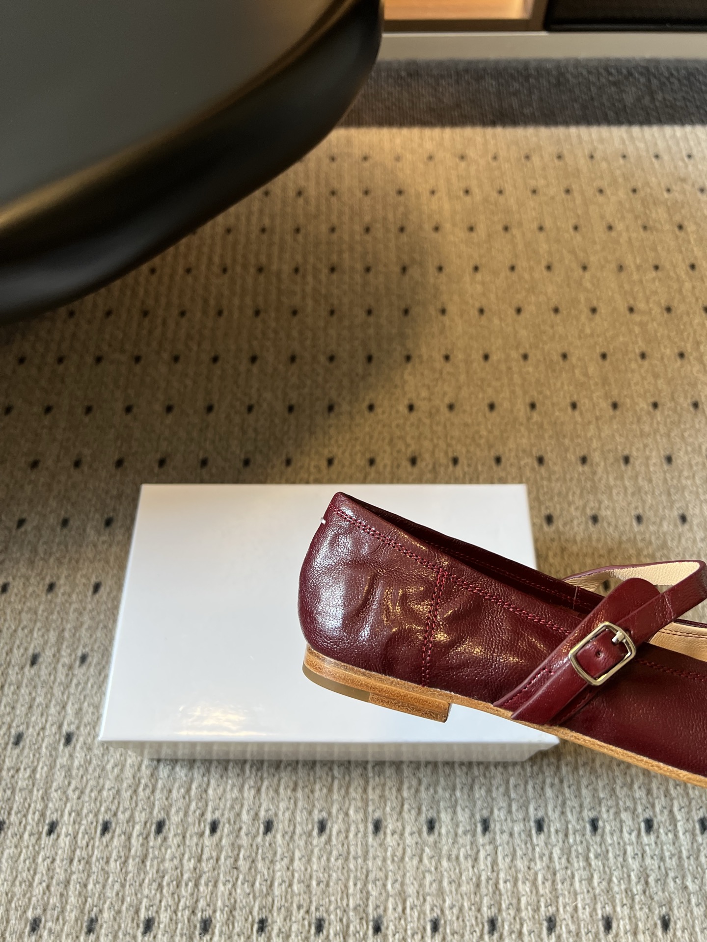 wsxc1783705115126_8 Maison Margiel*26ss Summer New Collection – Split Toe Mary Jane Shoes. - 图片 3