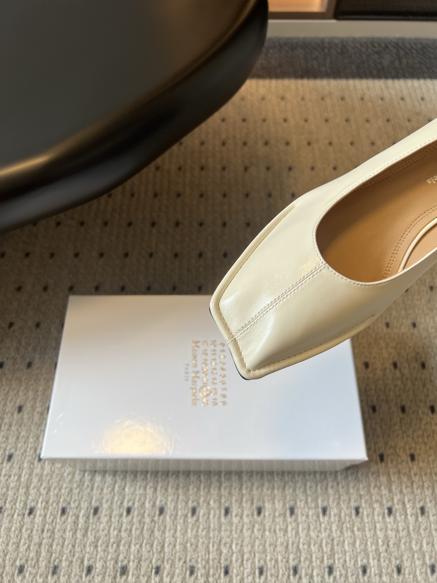 wsxc1783705312573_6 Maison Margiel*26ss summer new collection: square-toed, shallow-cut, low-heeled flats. - 图片 14