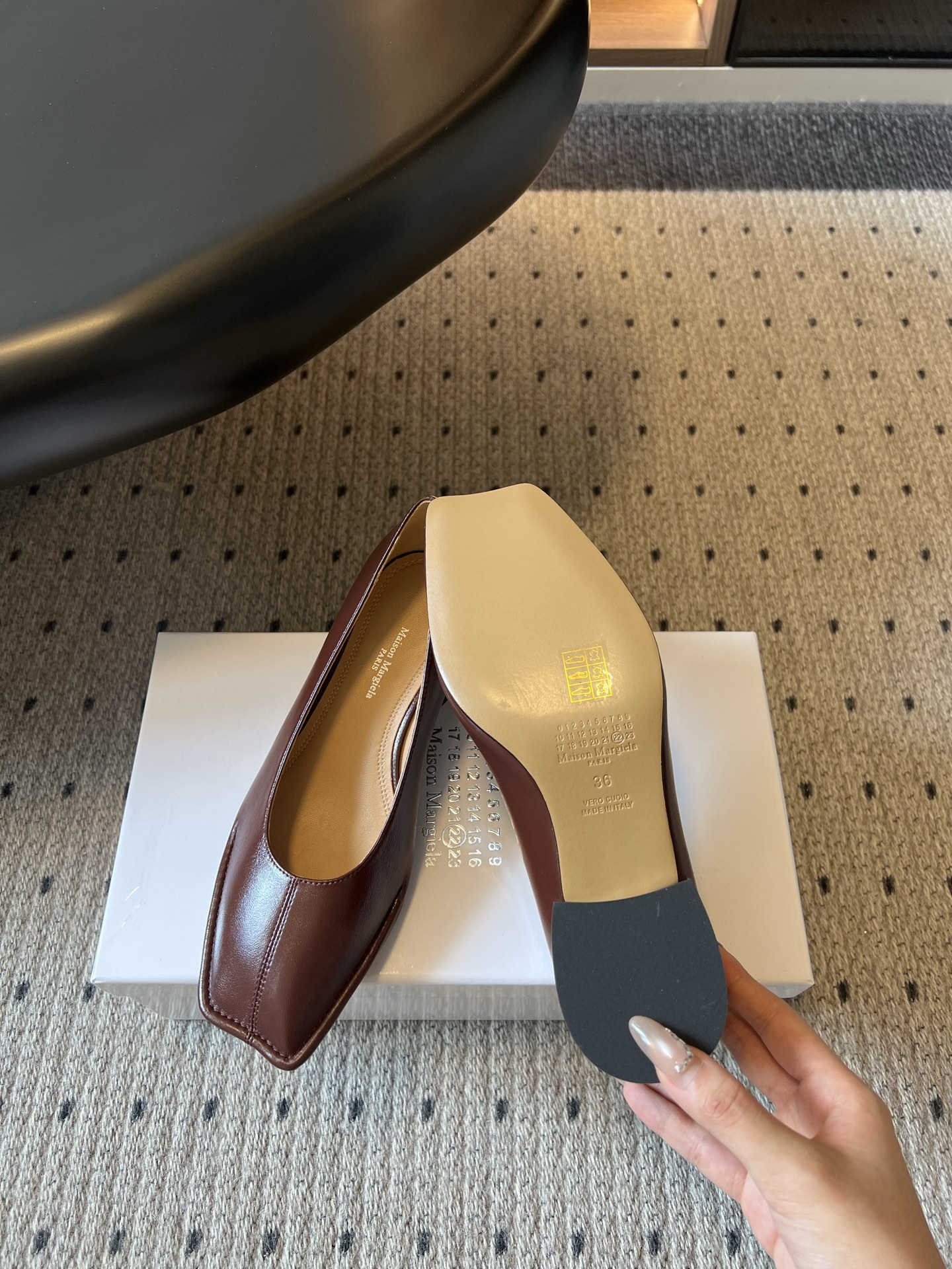 wsxc1783705313661_2 Maison Margiel*26ss summer new collection: square-toed, shallow-cut, low-heeled flats. - 图片 8