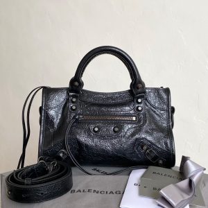 ba1enciaga and city xs BLACK