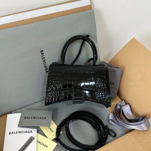 Crocodile black gun with small size XS/19cm.👩🏿 Ba1enciaga Hourglass Sandal Bag