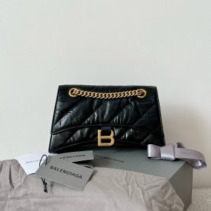 Ba1enciaga crush chain bag, black and gold, small size.