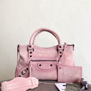 Ba1enciaga Le City First Underarm Motorcycle Bag, Velveteen Leather, Gradual Pink Color.