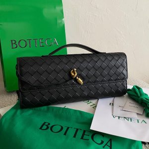bv andiamo slouch handbag, black color.