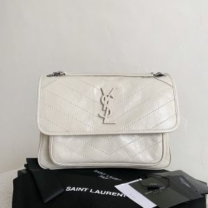 ys1 niki oil-and-wax leather, creamy white, medium size.