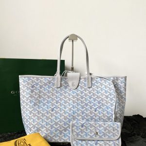 G0yard tote, 26th-anniversary limited edition color, medium size, Polar Blue.