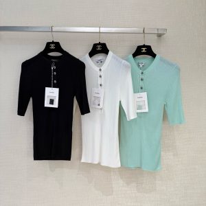 Chane*26 Top-of-the-line version of the spring and summer new knit short-sleeved pullover.