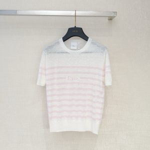Dio*26 Spring New Collection | Classic nautical-style striped knit short-sleeved top.