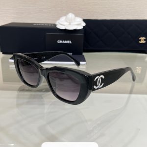 Chane* Exclusive Limited Edition Double C Pearl Sunglasses.
