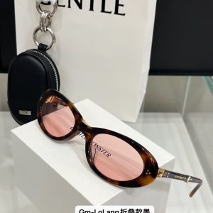 GM-LoLang foldable sunglasses.